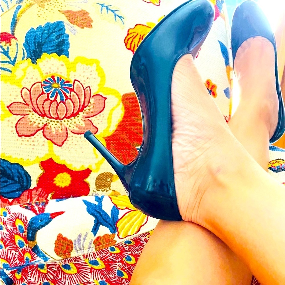 Stuart Weitzman patent leather pump-style heels